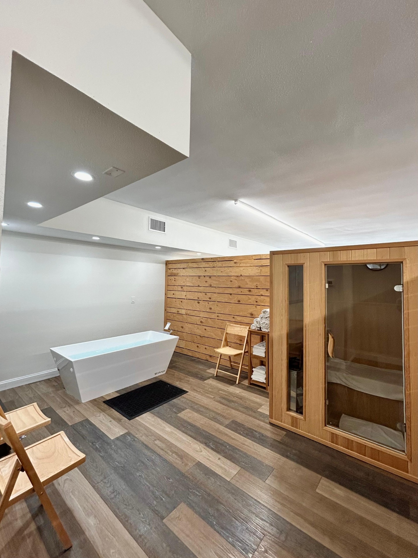 Traditional sauna at The Lotus Zone in Fullerton, CA